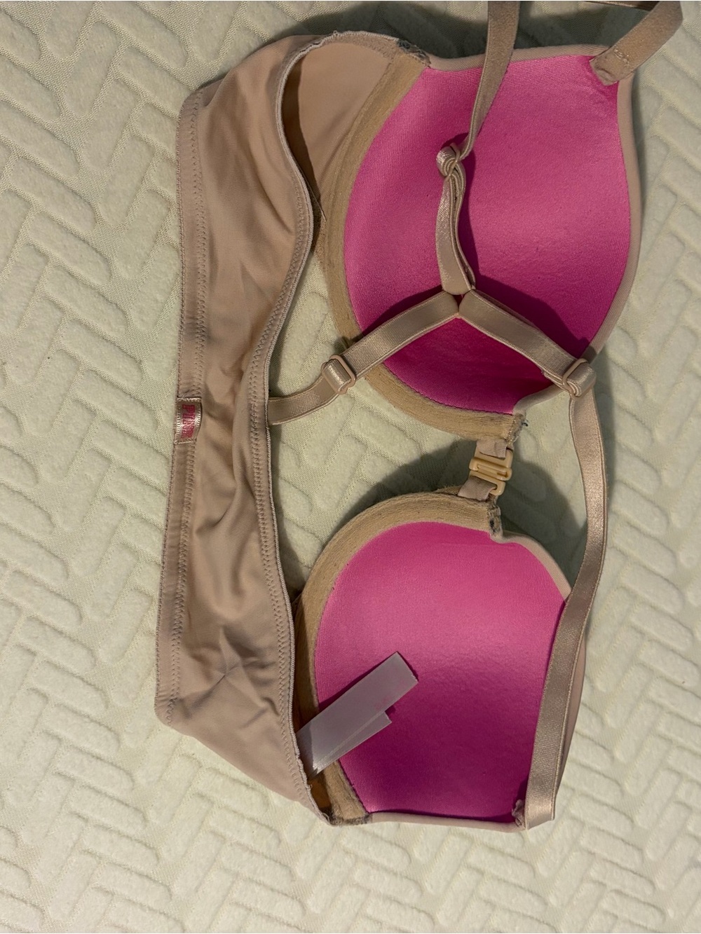 PINK Victoria’s Secret Nude Push-Up Bra Tan Lightly Lined